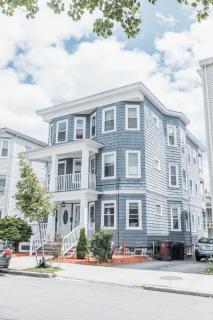 Stay Comfy Easy Boston Access, Everett MA - 9