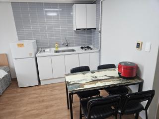 Kumgangsan Condo Sokcho - 1