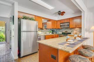 Koa Resort 3J · KOA 3J Remodeled 3BD w AC Pool Near Sandy Beach - 8