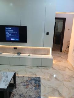 JISS Apartments and Hotels - 6