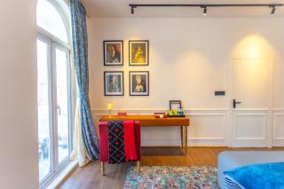 The Zoey Villa, with Central Heating, Bonfire, BBQ & Complimentary Breakfast - 1