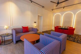 The Zoey Villa, with Central Heating, Bonfire, BBQ & Complimentary Breakfast - 8