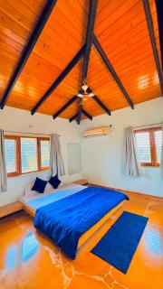 EZE NOF - A hilltop villa with 360º water view - 5