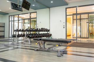 Stingga McKinley Aesthetic Studio in Venice - 5