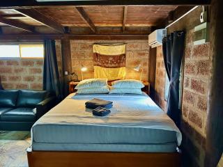 Coco Mountain View Guest House Hotel - 2