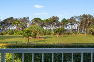 Salt and Sea on Marine - 5