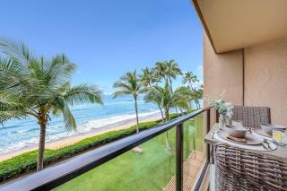 Mahana 302 · MA302 Spectacular BeachFront Studio w Pool AC - 0
