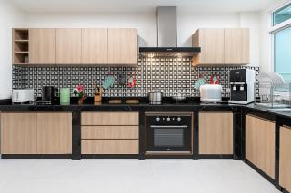 At FOUR-6 Bed, CITY CENTER, Nana BTS, MBK, Central World, Siam - 3