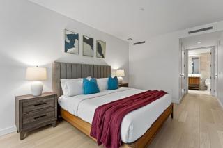 Pearl Coast - Modern 2BR with Rooftop Pool & Views - 5