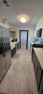 Hanahan Hide Away - 4