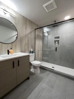 LUXE Hyak Retreat with Sauna, Hot Tub, Game Room, 6BR - 3