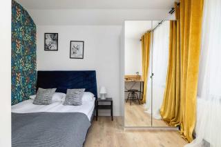 Czeladź Atmospheric Apartment in a Historic Building by Noclegi Renters - 9