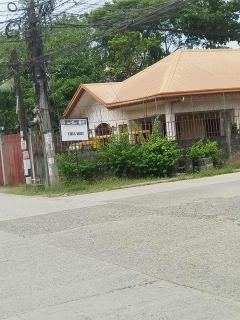 Homestay rooms or house for rent in a 3-bedroom subdivision house - 4