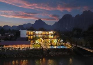 Intimate Riverside Resort Vang Vieng - 9