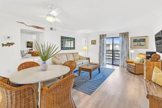 33C Lighthouse Point - 1