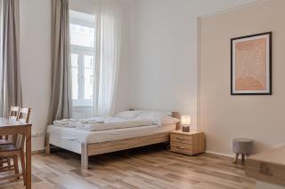 Budget-friendly Viennese Apt - 12min from Downtown - 4