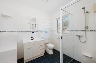 Allambie - Poolside Elegance in Mudgee Countryside - 7