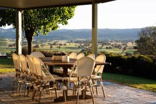 Allambie - Poolside Elegance in Mudgee Countryside - 5