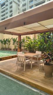 Private Room in Luxury Urban Oasis - 9