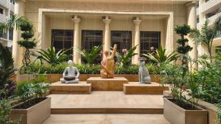 Private Room in Luxury Urban Oasis - 3