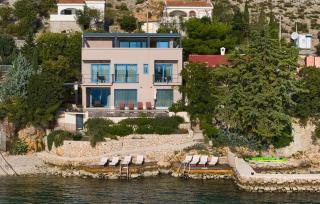 Villa Wind rose by Villas Guide - 1