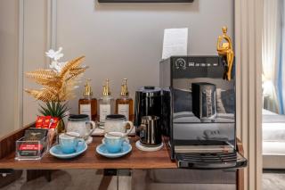 Luxury Studio at Marquise Square with Burj Khalifa View - 3