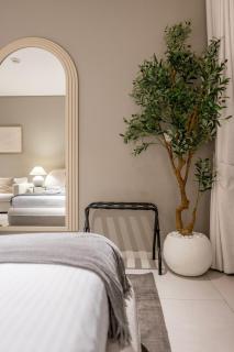Luxury Studio at Marquise Square with Burj Khalifa View - 1
