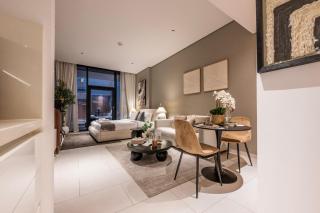 Luxury Studio at Marquise Square with Burj Khalifa View - 7