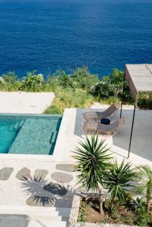 Cliffside Haven in Nusa Penida - 6