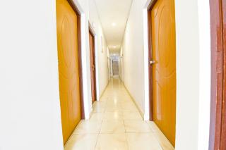 FabHotel Benz Destination - 5