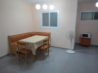 2 bedroom apartment in Atlit, Haifa district - 4