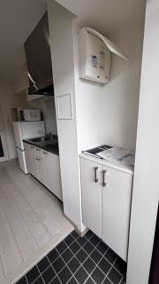 U&T V-Five Room-505 - 1