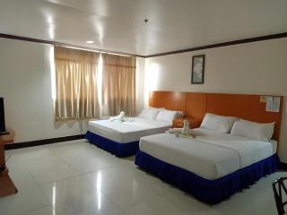 Jeamco Royal Hotel - Pasig - 8