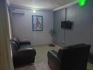 Houseproud Three bedroom apartment - 7