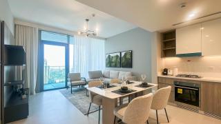 Waterfront 1BR, Full Marina View & Pool Access - 34AB04 - 9