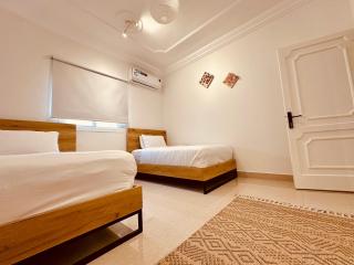 Luxury Arrwadah Apartment - Swedish design & Sun Loungers - 8