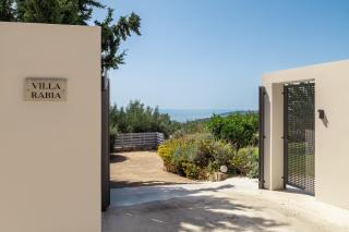 Villa Rabia - Elegant Sea-View Retreat in Mousata, Kefalonia - 6