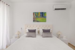 Villa Rabia - Elegant Sea-View Retreat in Mousata, Kefalonia - 3