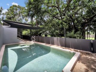 A Calm City Base - Cairns CBD - 6