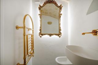 Casa Reale-Romantic Suite with Bath Tub in Old Town - 2