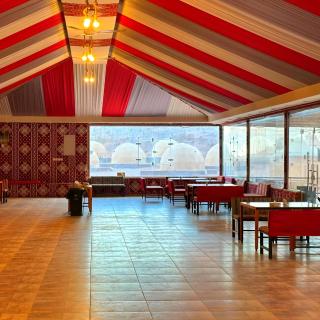 Desert Oasis in Wadi Rum Village - Cozy Lodge Room - 2