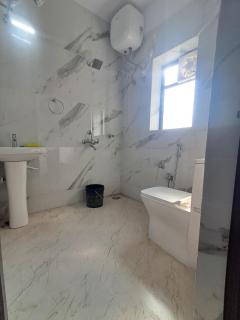 Keshav Inn Hotel And Banquet - 3