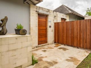 tuluscolivingseminyakvilla2 - 7