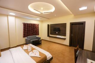 Hotel Veda Resort - 4