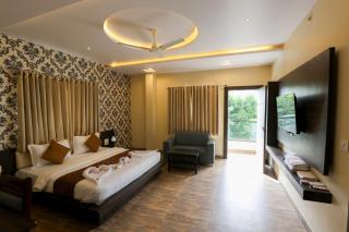 Hotel Veda Resort - 3