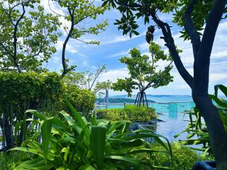 Edge Central Pattaya-Luxury Downtown Escape - 6