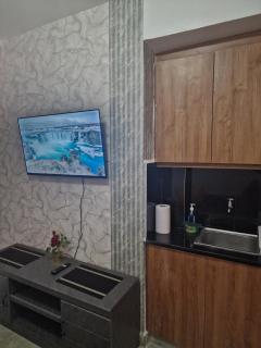 Furnished Urban Suite Premium Comfort Royal Suburbs - 3