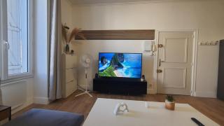 Appart Cosy proche Gare - Lit Queen size & Netflix - 8