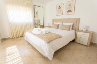 A Casa dos Amigos - Portela - 1