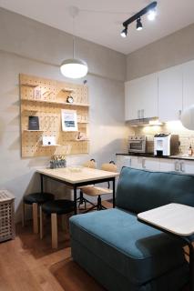 StudioRetreat near MRT , EDSA Bus Station & East Ave - 3